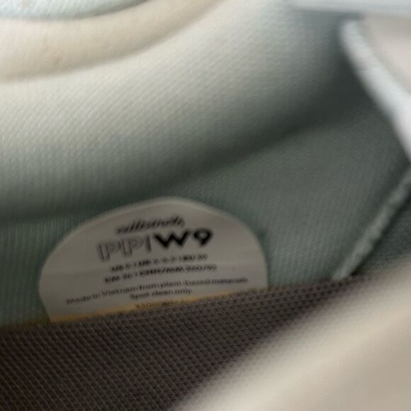 Allbirds Plant Pacer Sneaker, Blizzard mint, Size 9, NWOT DISPLAY tried on only. - Picture 8 of 8